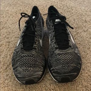 Nike Primeknit Racer